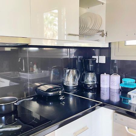 Wsd Luxury Bright 2Bd Apt With Sea View Balcony Атина Екстериор снимка
